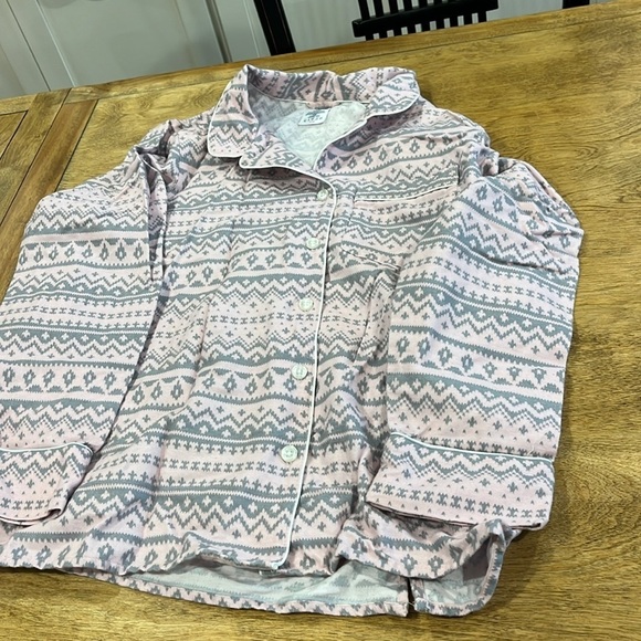 Lands End Pink and Gray Patterned Petite Pajama Set - Picture 4 of 5